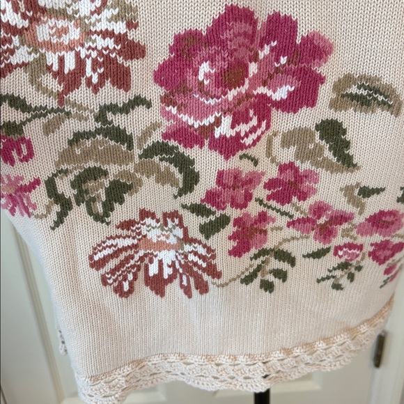 Vintage 90s Laura Ashley Floral and Lace Sweater 100% Cotton size L - Picture 5 of 9